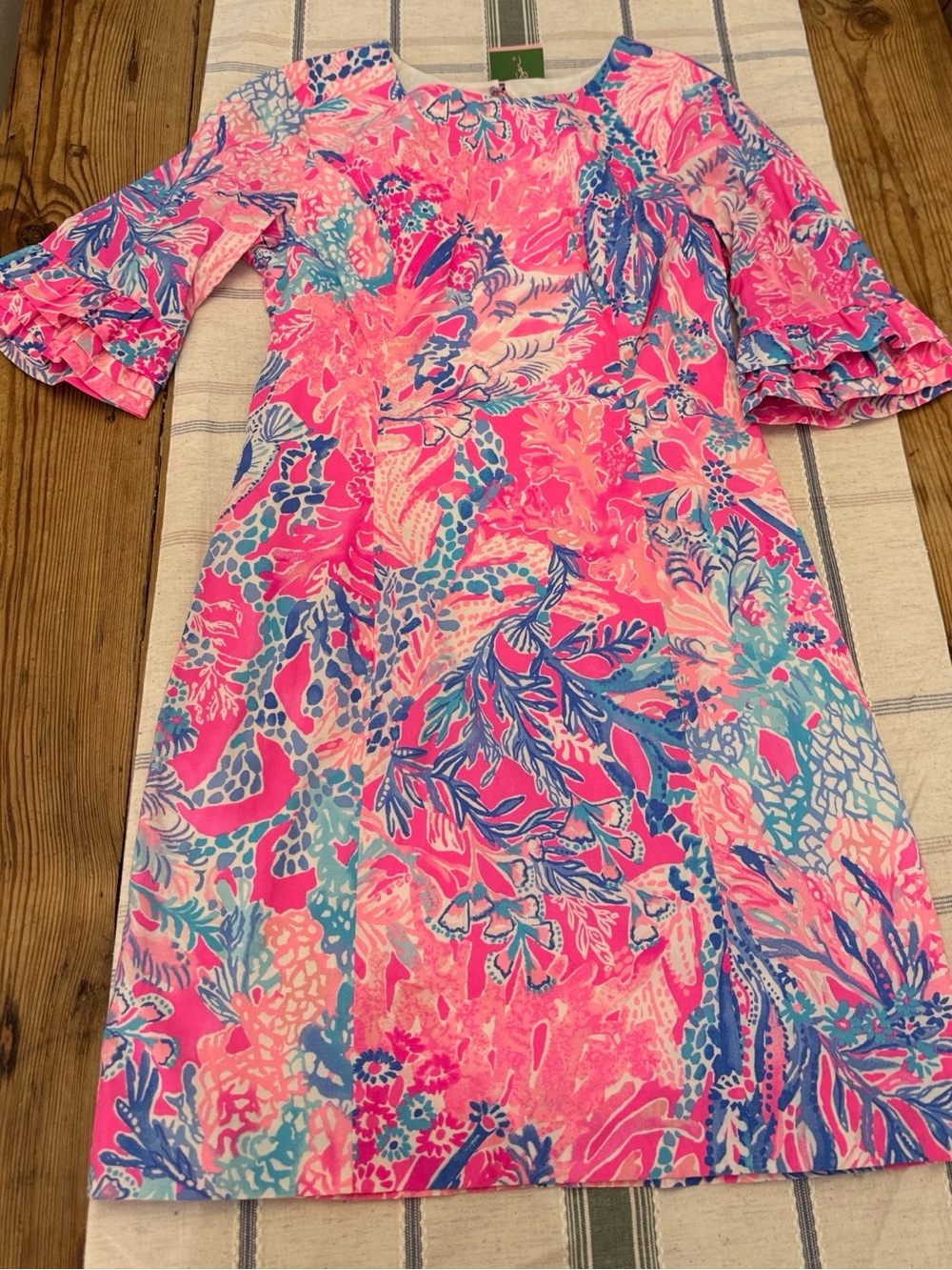 NWT Lilly Pulitzer Vibrant Pink Tropical Print Shift Dress